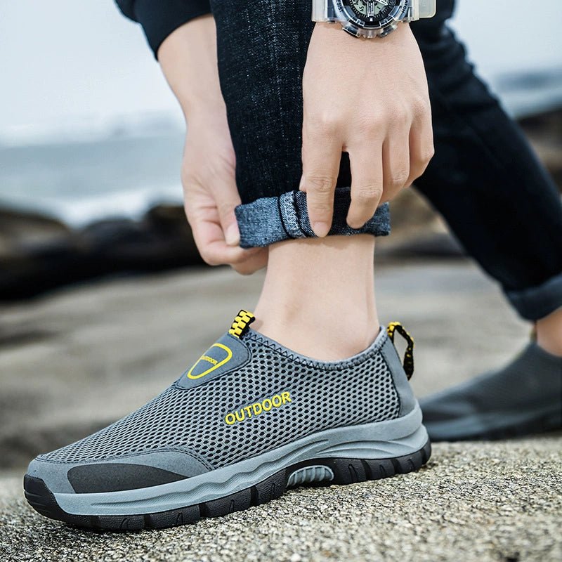 🔥Last Day Promotion 70% OFF🔥Men's mesh lightweight and breathable travel shoes, non-slip shoes